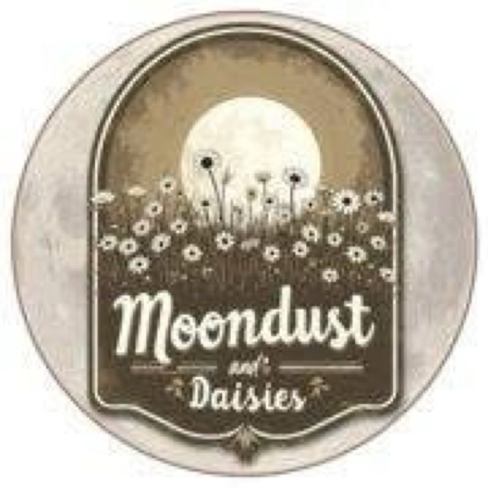 Meet your Posher, V, Moondust and Daisies
